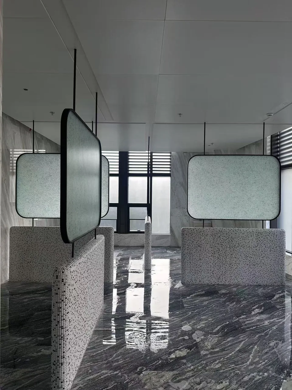 Shenzhen bathroom - detail view